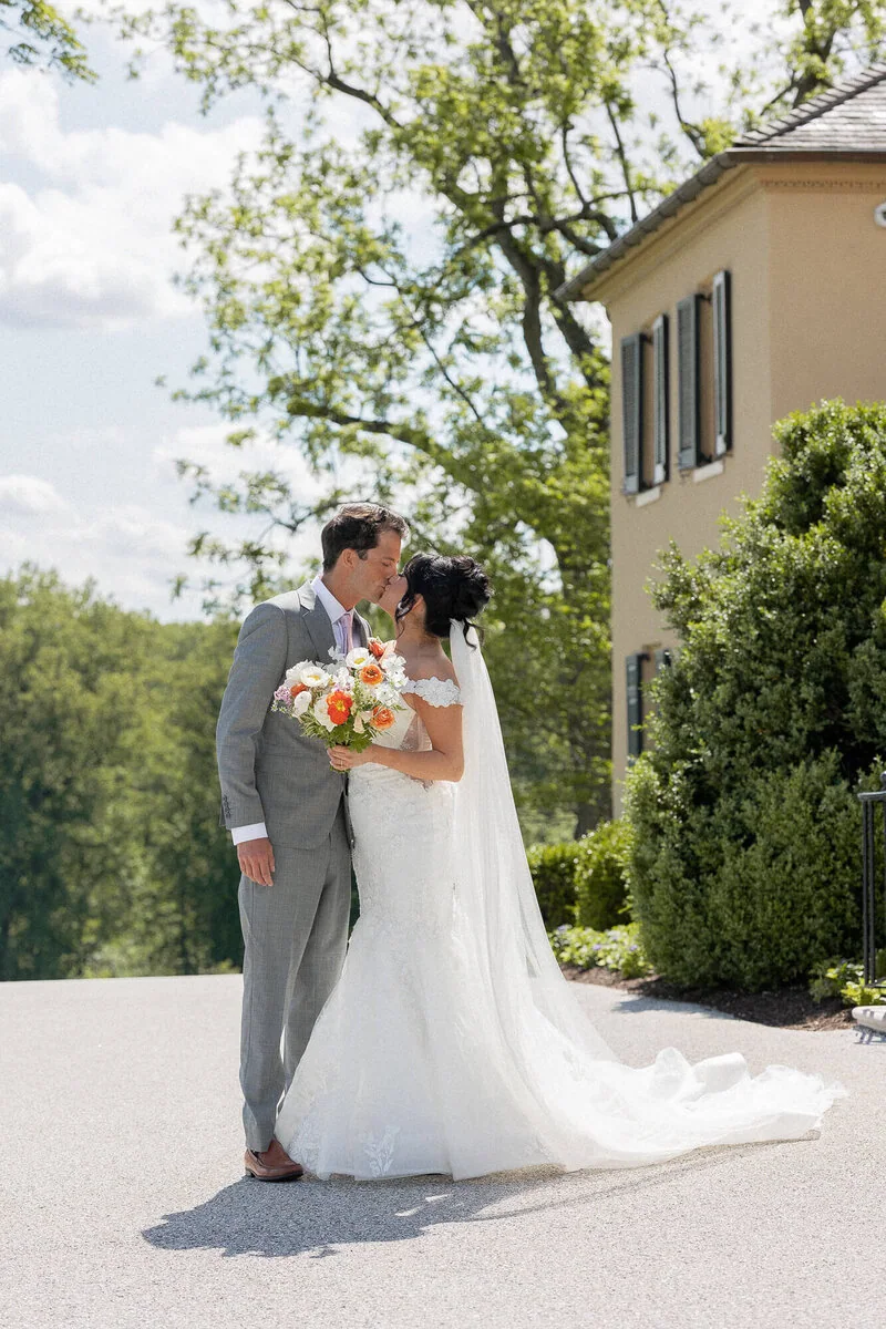 Melissa and Bradley’s Belmont Manor wedding photograph 25