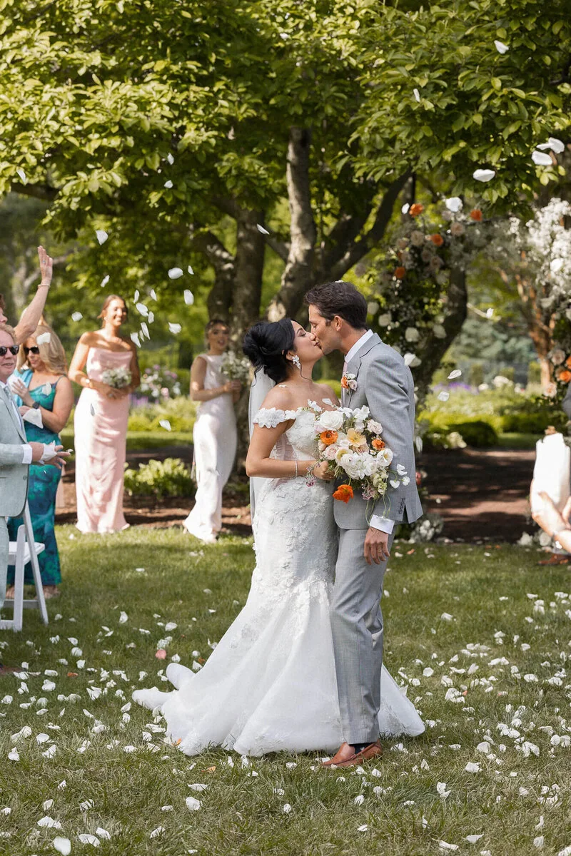 Melissa and Bradley’s Belmont Manor wedding photograph 44