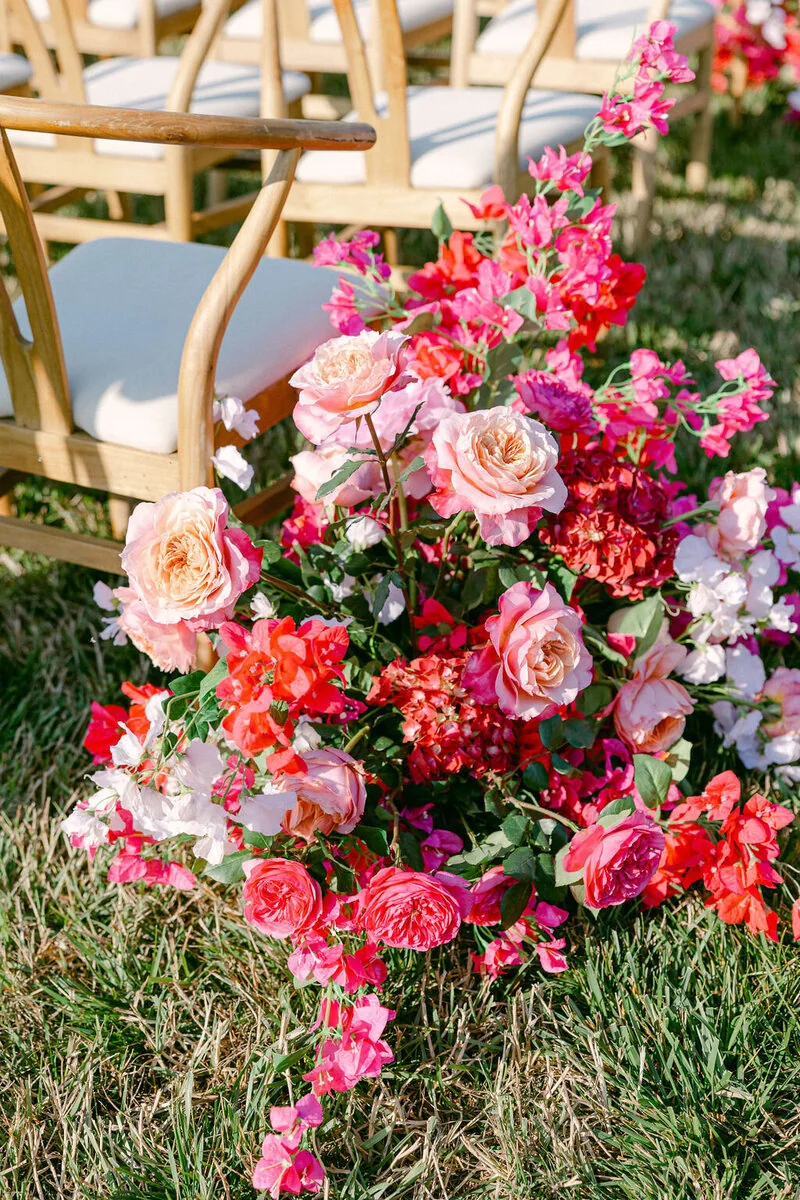 Summer wedding editorial at Glenstone Gardens