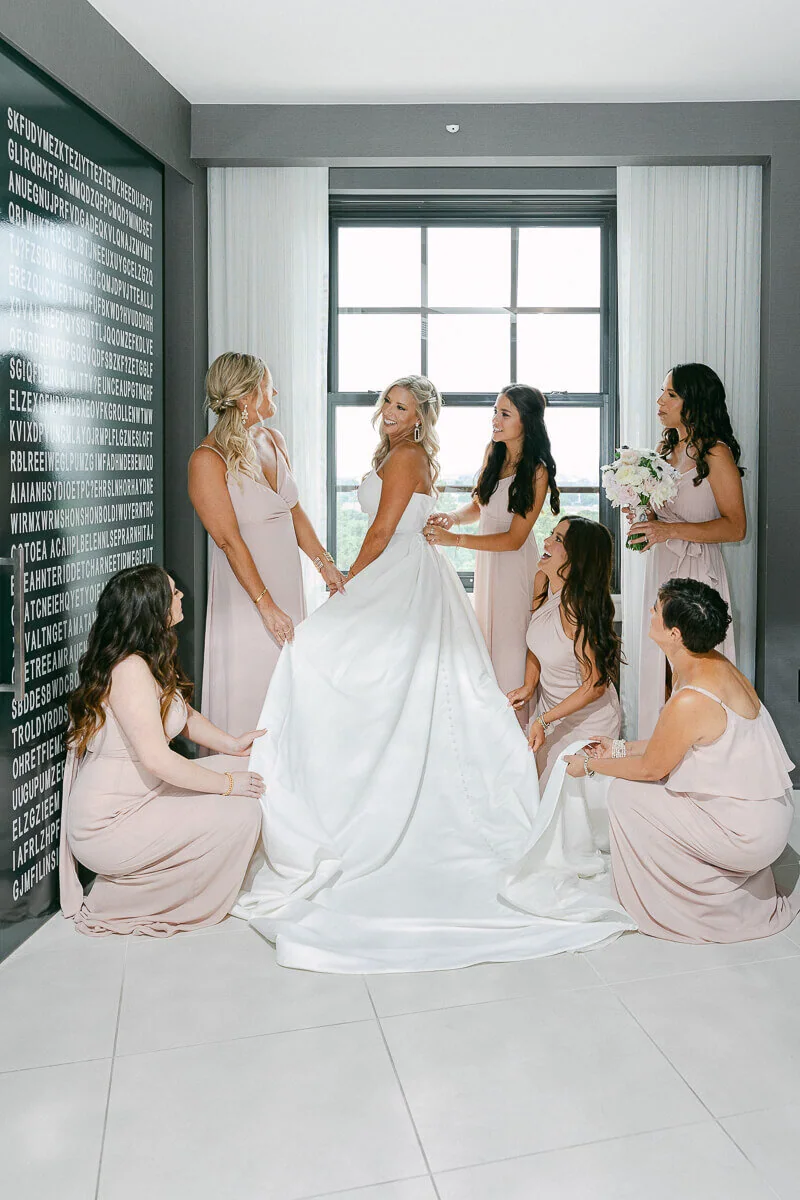 Melissa and Alex’s Hotel Washington wedding photograph 24
